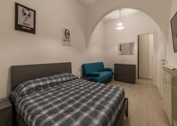 Apartamento Guesthost - Terme Di Traiano - 10 Min Dal Colosseo
